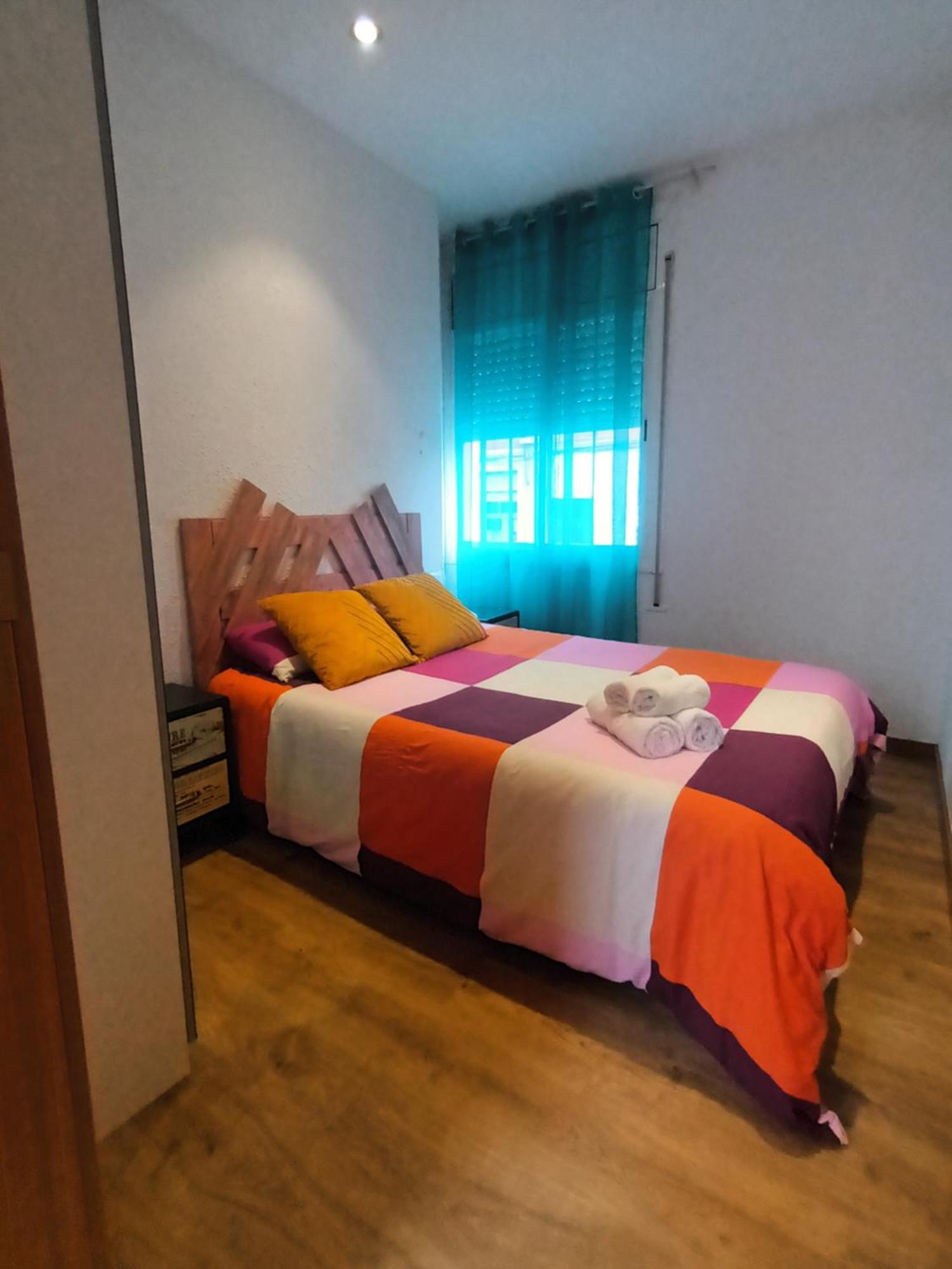 Apartamento Paris L'Hospitalet de Llobregat Eksteriør bilde